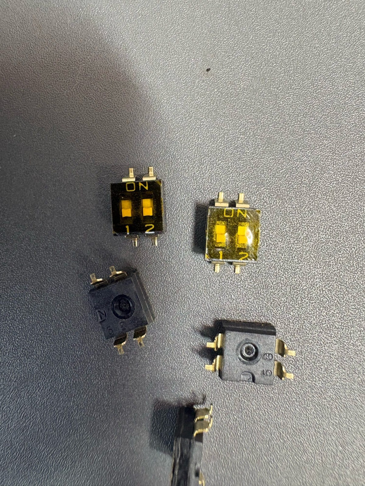 120x DIP Switch 2 Position SMD Multicomp 9472023 ON OFF Surface Mount Bulk Lot