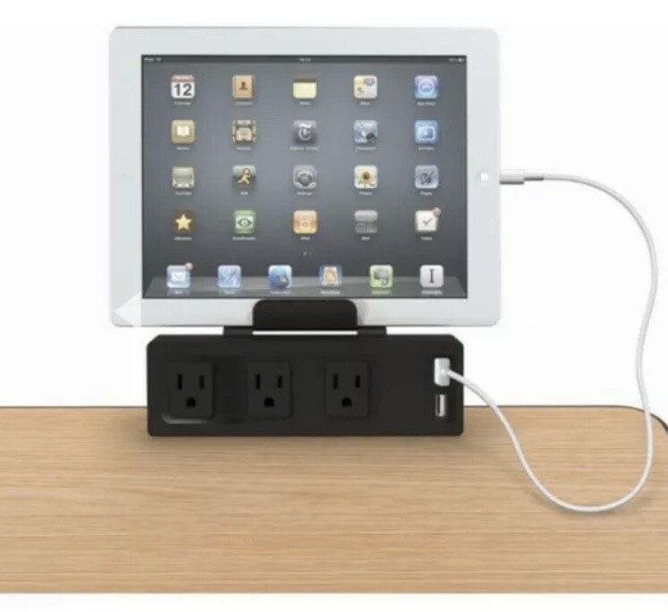 Clamp Mount Power Outlet & USB Charger 66675 Mooreco