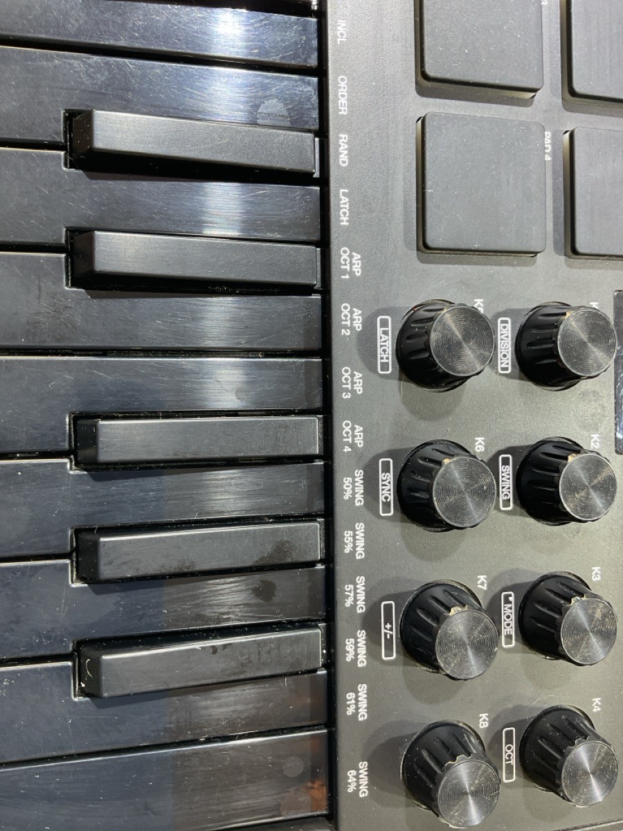 AKAI MPK MINI (CJL063891)