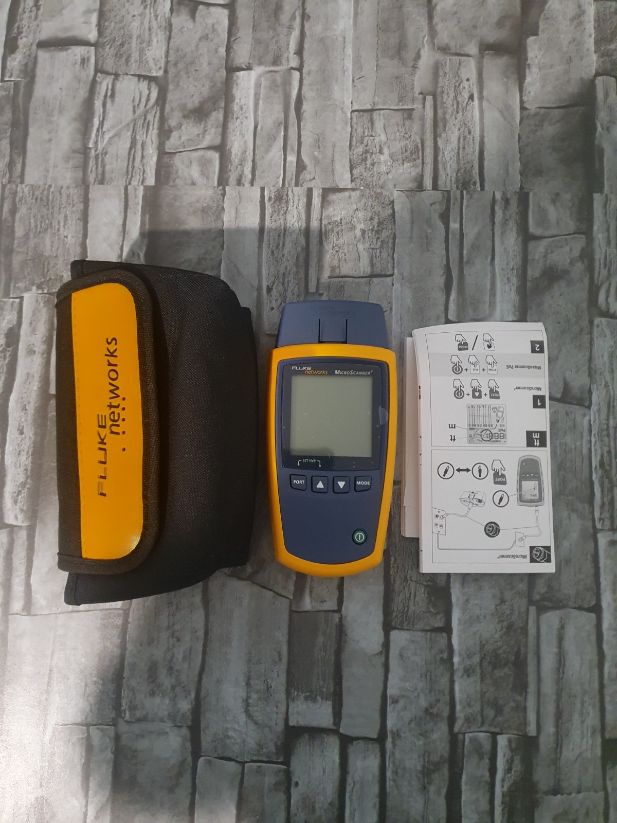 New / Micro Scanner 2 / Cable Verifier Fluke Networks