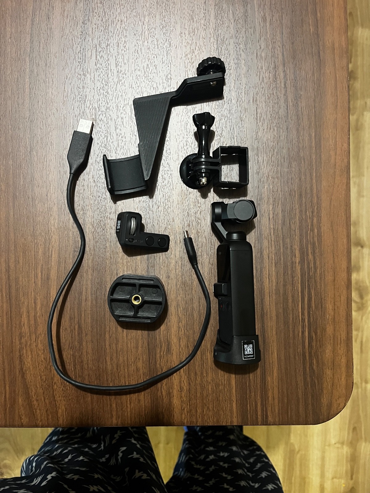 DJI Osmo Pocket 1 W/Controller wheel-needs battery