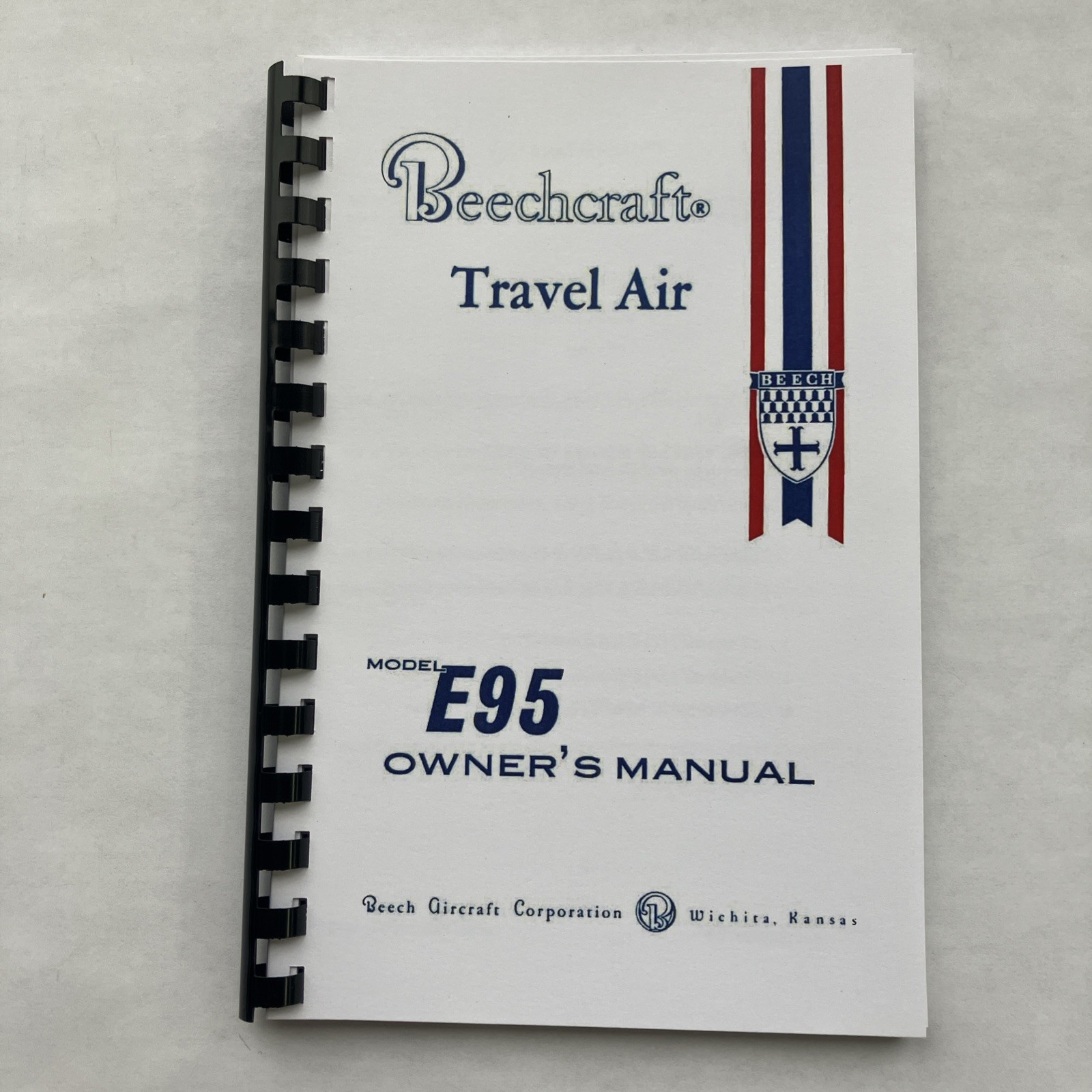 Beech Travel Air E95 Series Owner's Manual (90-590002-1) - Reproduction