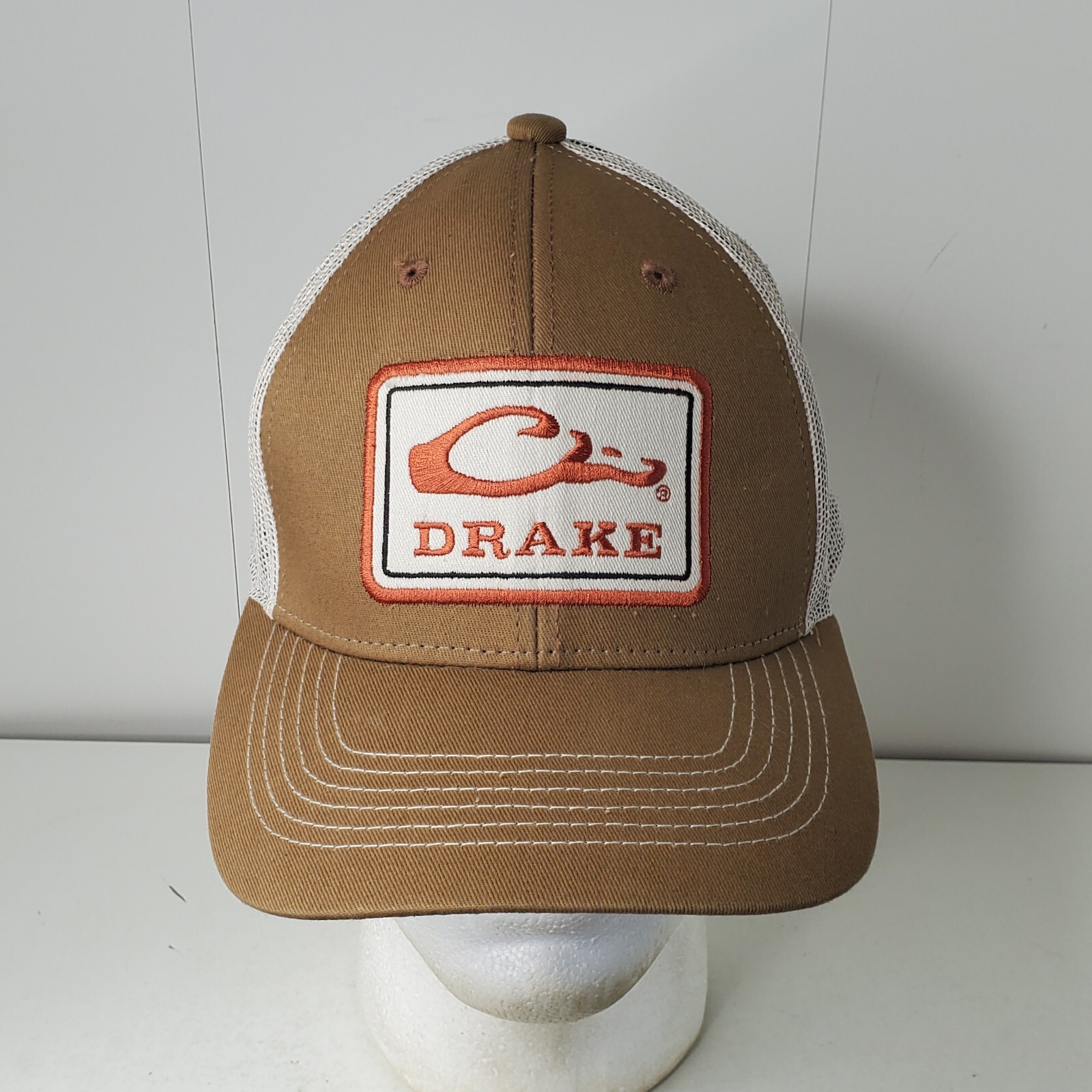 Men's Drake Waterfowl Logo Patch Mesh Trucker Cap Snapback Hat Hunting Outdoors