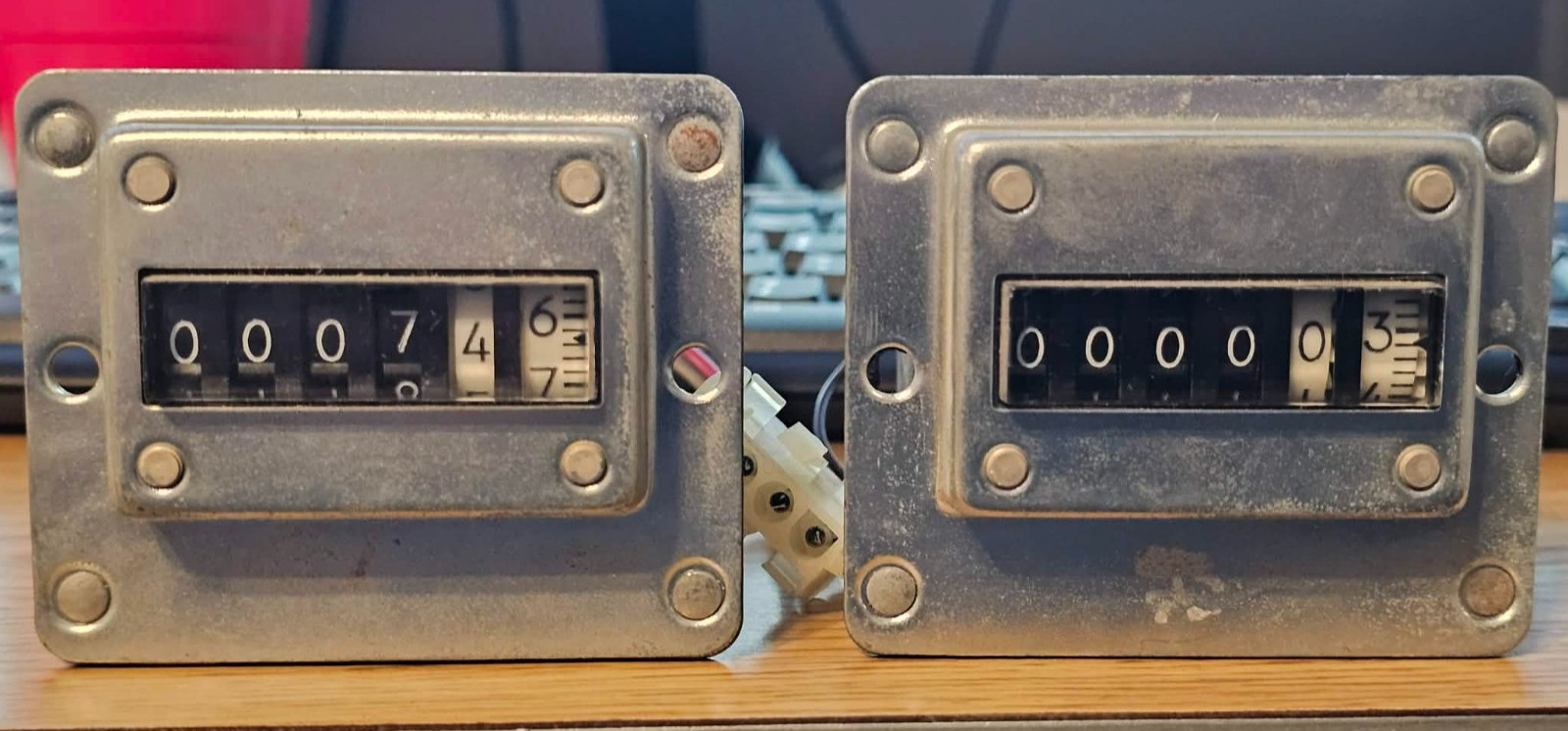 2x Vintage AMDAHL Mainframe AIRPAX D12550-P8 Indicator Elapsed Time Counters