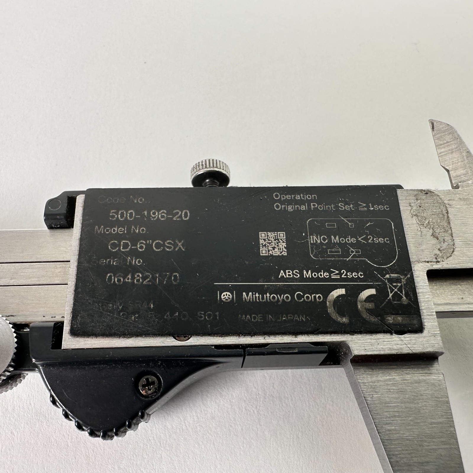Mitutoyo Digimatic Caliper 500-196-20 Model CD-6" CSX