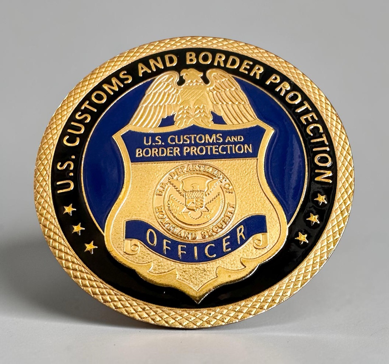 U S CUSTOMS AND BORDER PROTECTION OFFICER Challenge Coin ·IN STOCK· ·GREAT GIFT·