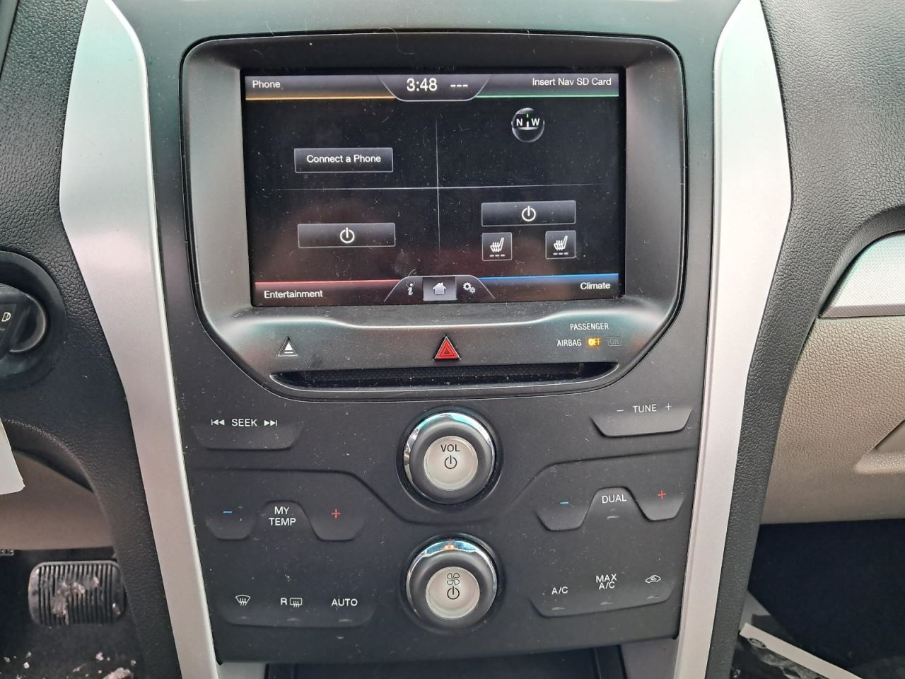 EXPLORER 2015 Glove Box 4956094