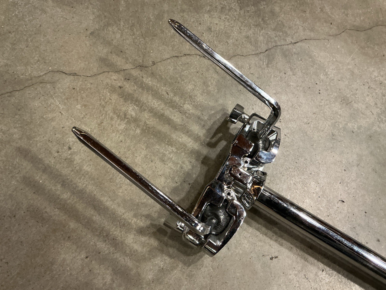 Mapex Double Tom Drum Mount HEX POST 1" downtube #NR9