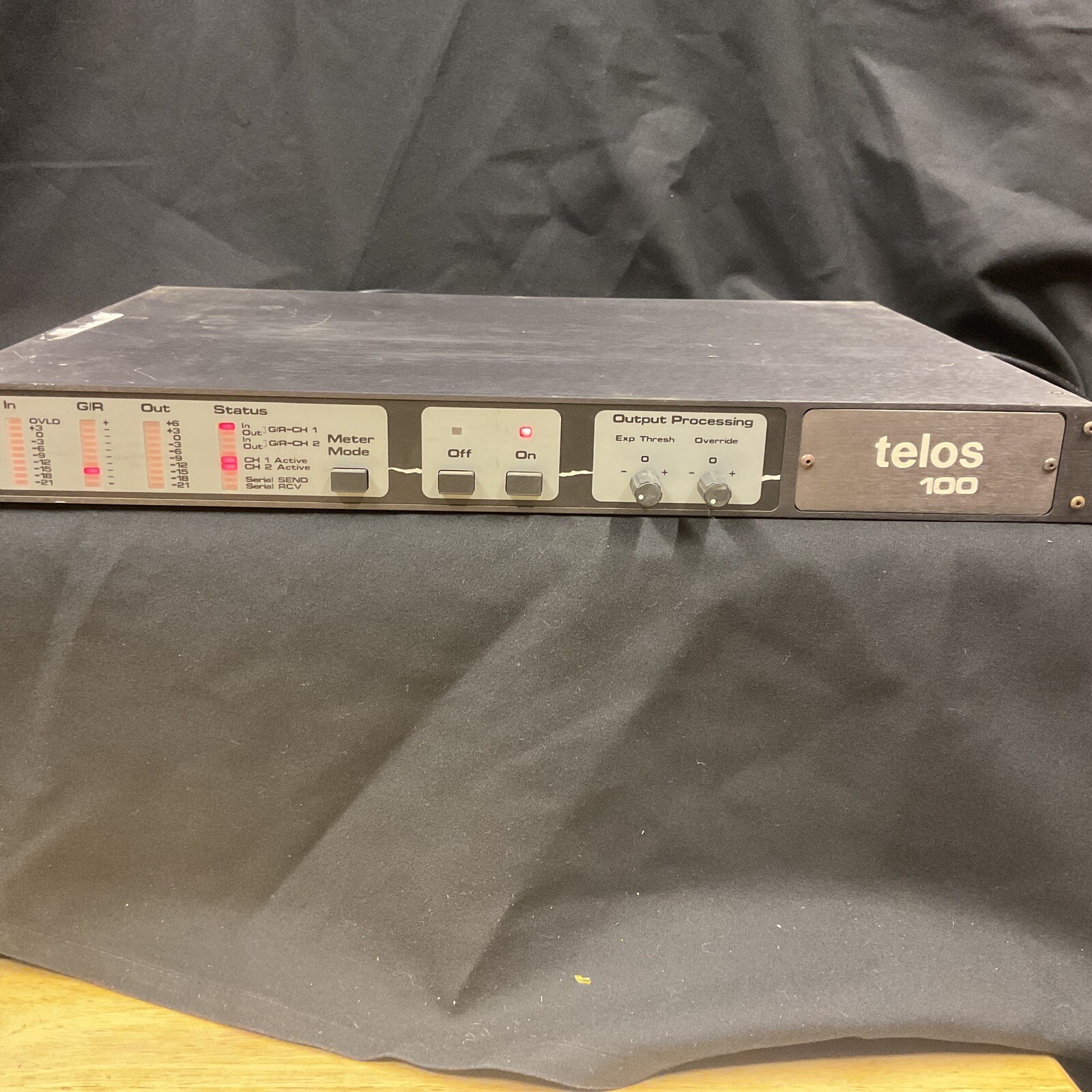 Telos 100 Delta Digital Broadcast Hybrid Phone Line Audio Console Interface