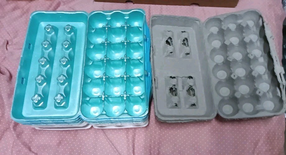 LOT of 15 - Empty Used Egg Cartons 18 Count Pulp Paper Cardboard & Styrofoam