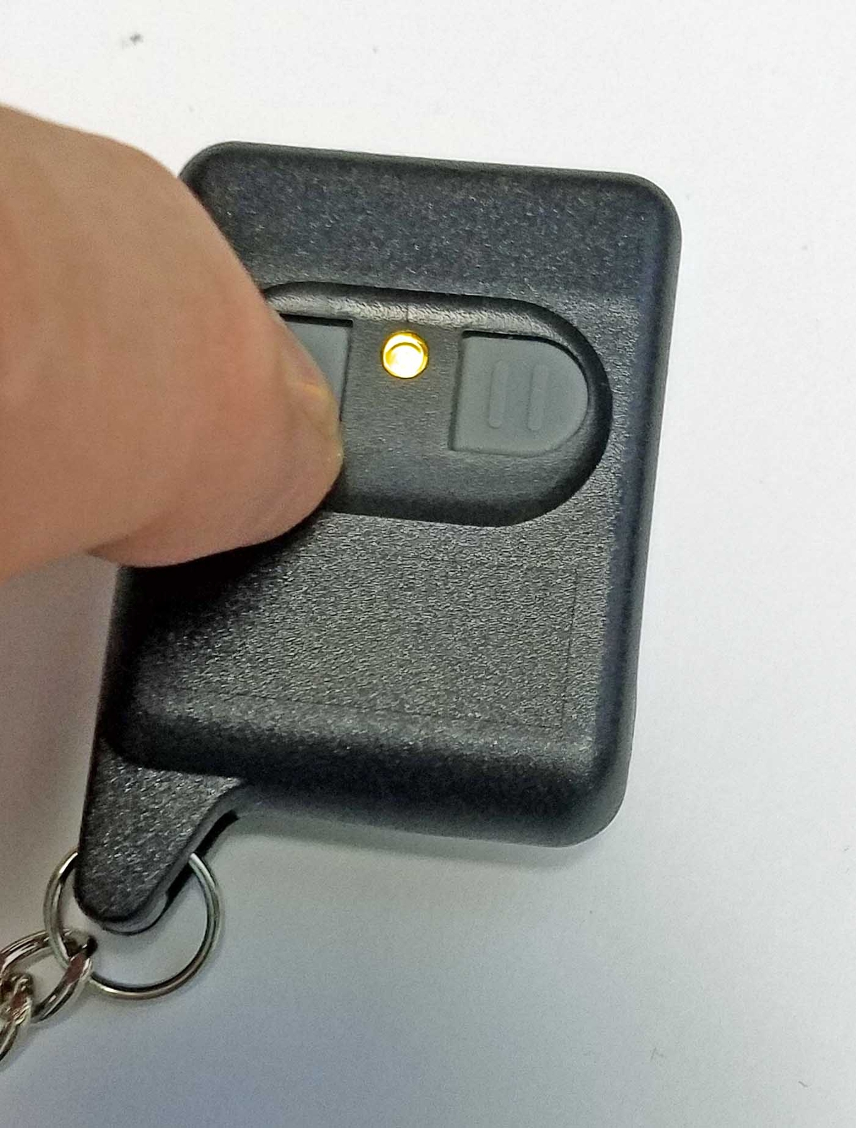 Old School Directed Electronics (DEI) 469T 2 Button 1-Way Replacement Remote