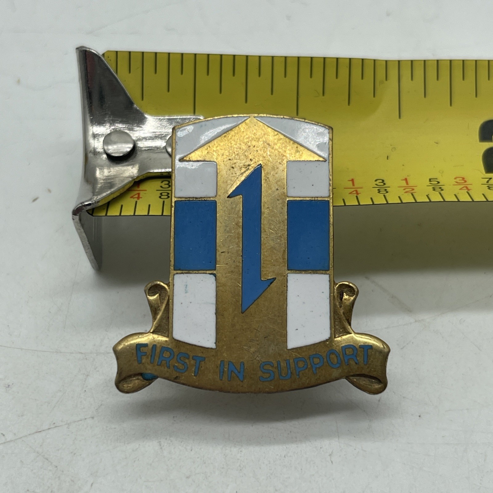 U.S. Military Army 21st Support Command Pin Clutch DI DUI FIRST IN SUPPORT Insig