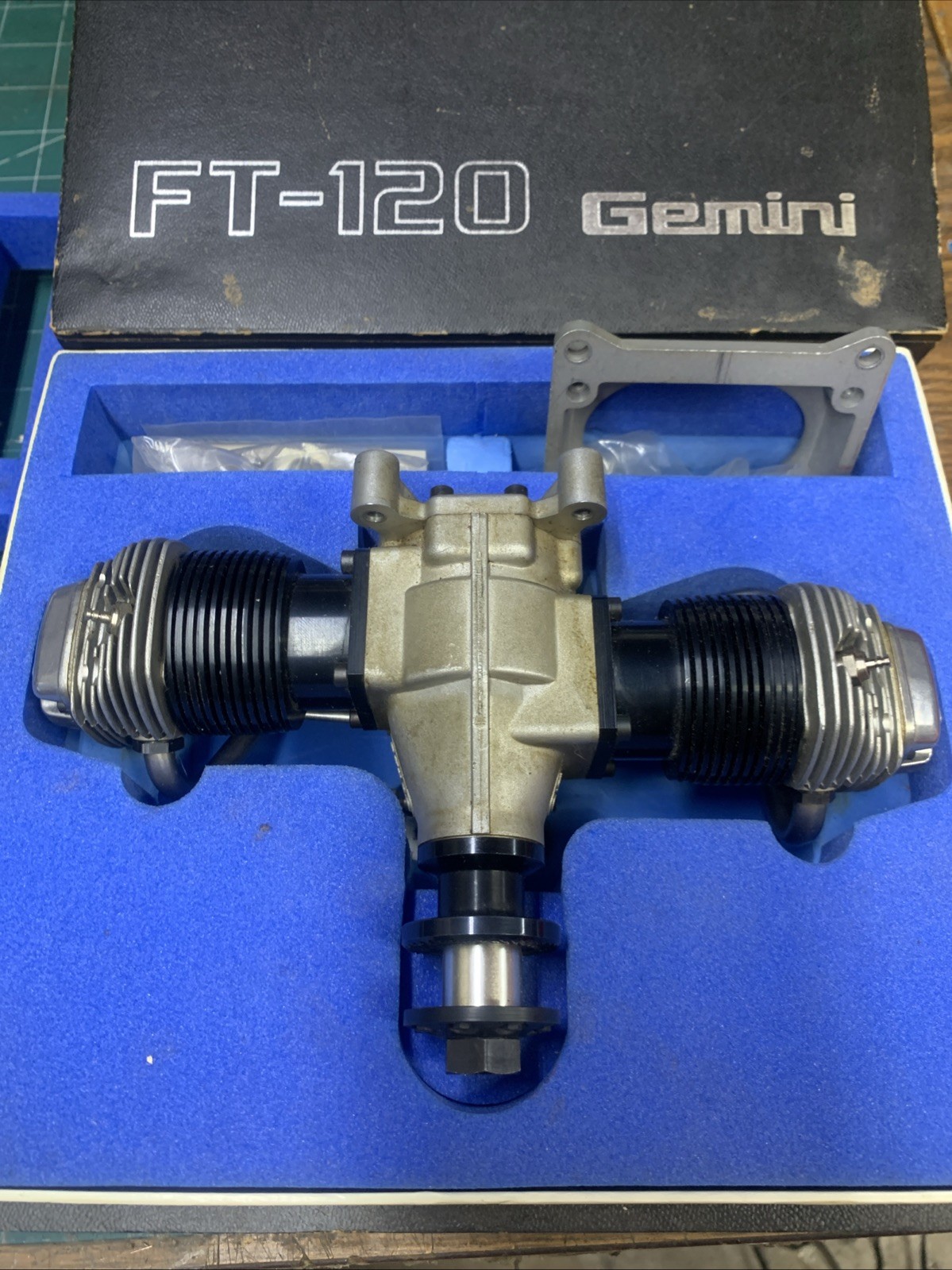 O.S. FT 120 Gemini Flat Twin Engine FS RC Original Box Vintage Nice