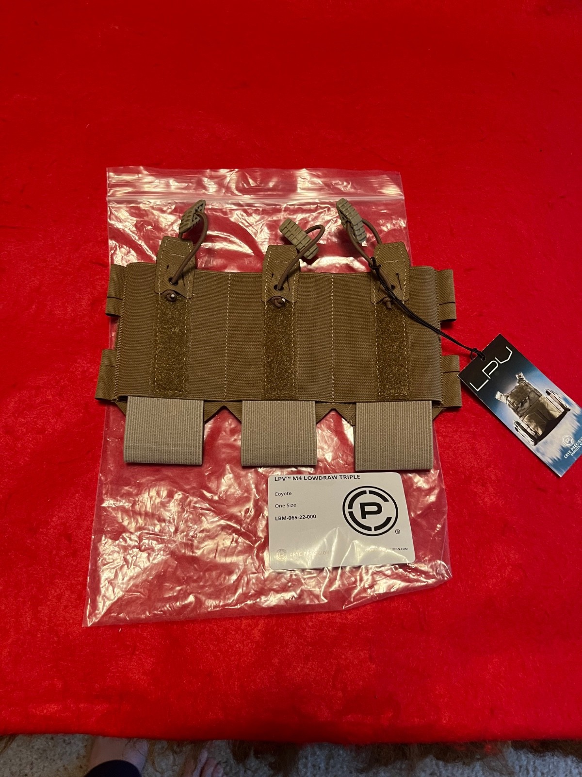 Crye Precision LPV™ M4 LOWDRAW TRIPLE Magazine Pouch Coyote Brown