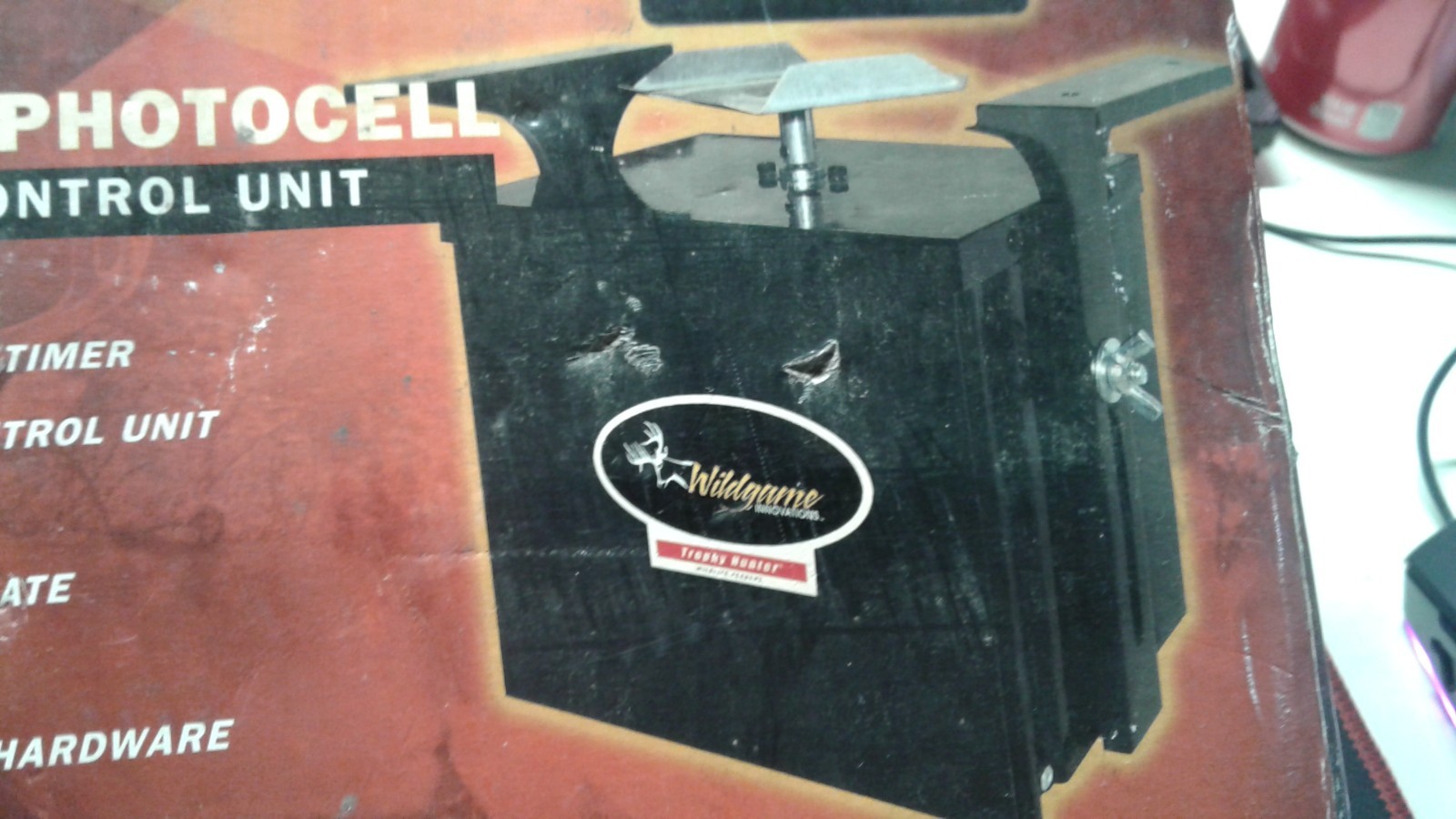 Wildgame Dusk/Dawn Feeder Kit 6 Volt open damaged box