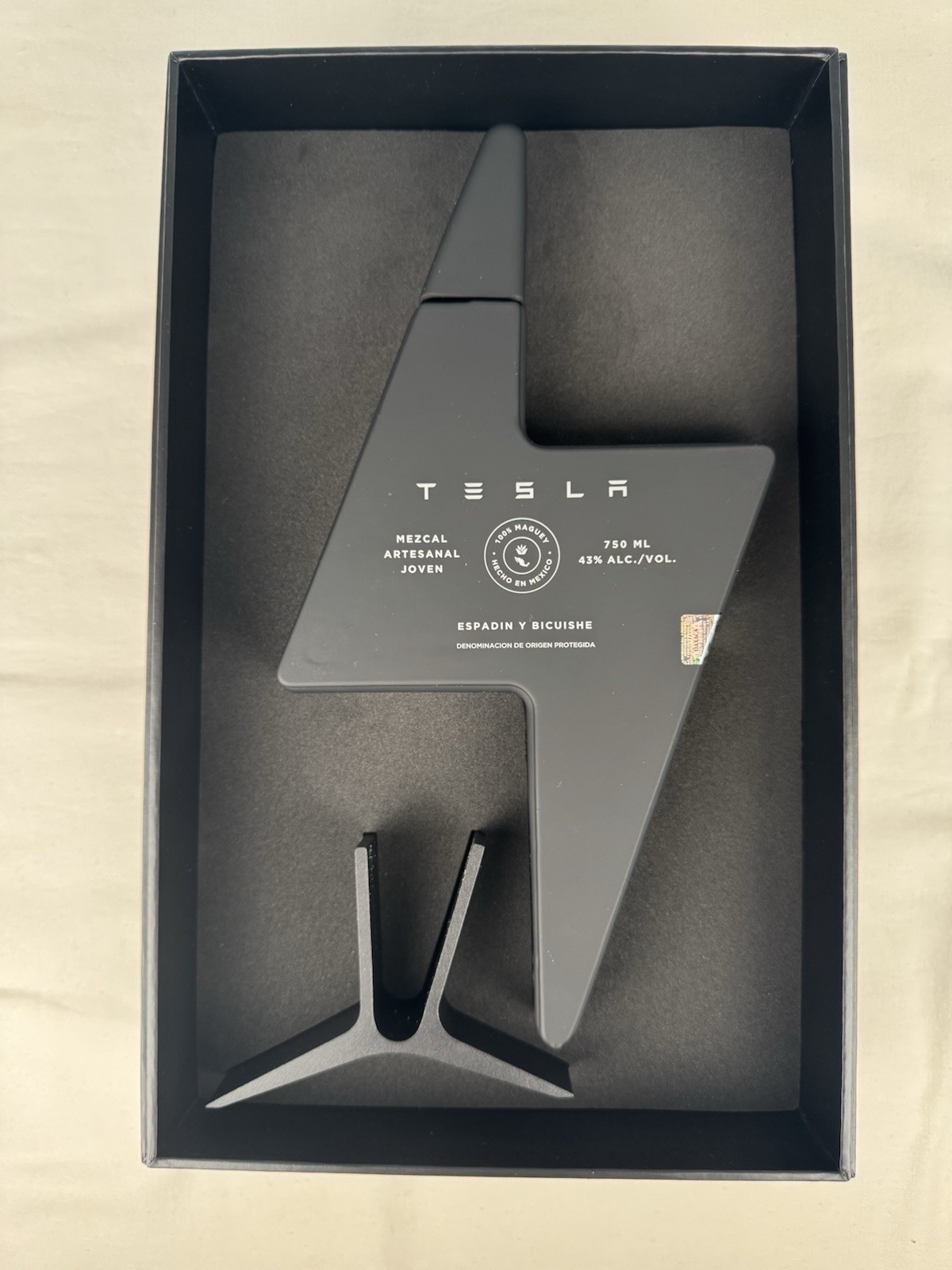 Rare Tesla Mezcal Bottle Matte Black Limited Edition Collectible EMPTY Authentic