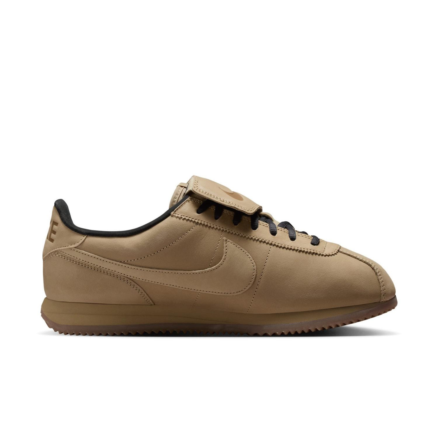 NIKE Cortez Leather SE IM8057-297 Parachute Beige Parachute Beige Off Noir