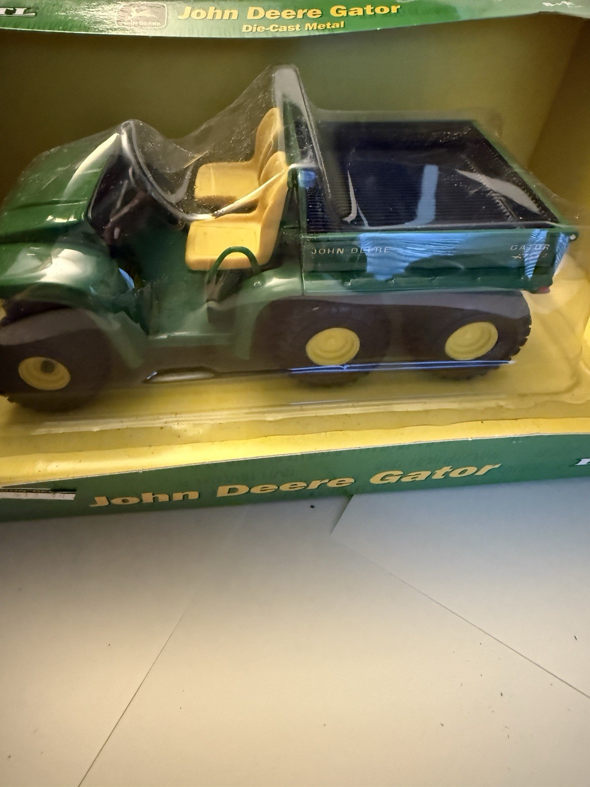 Ertl John Deere Gator 6x4 - 1/16 - 15278 - New in Package