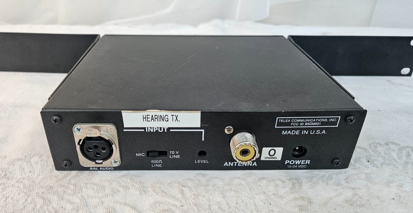 Telex Sound Mate AAT-2 Transmitter w Rack Ears NO Adapter/Antenna UNTESTED