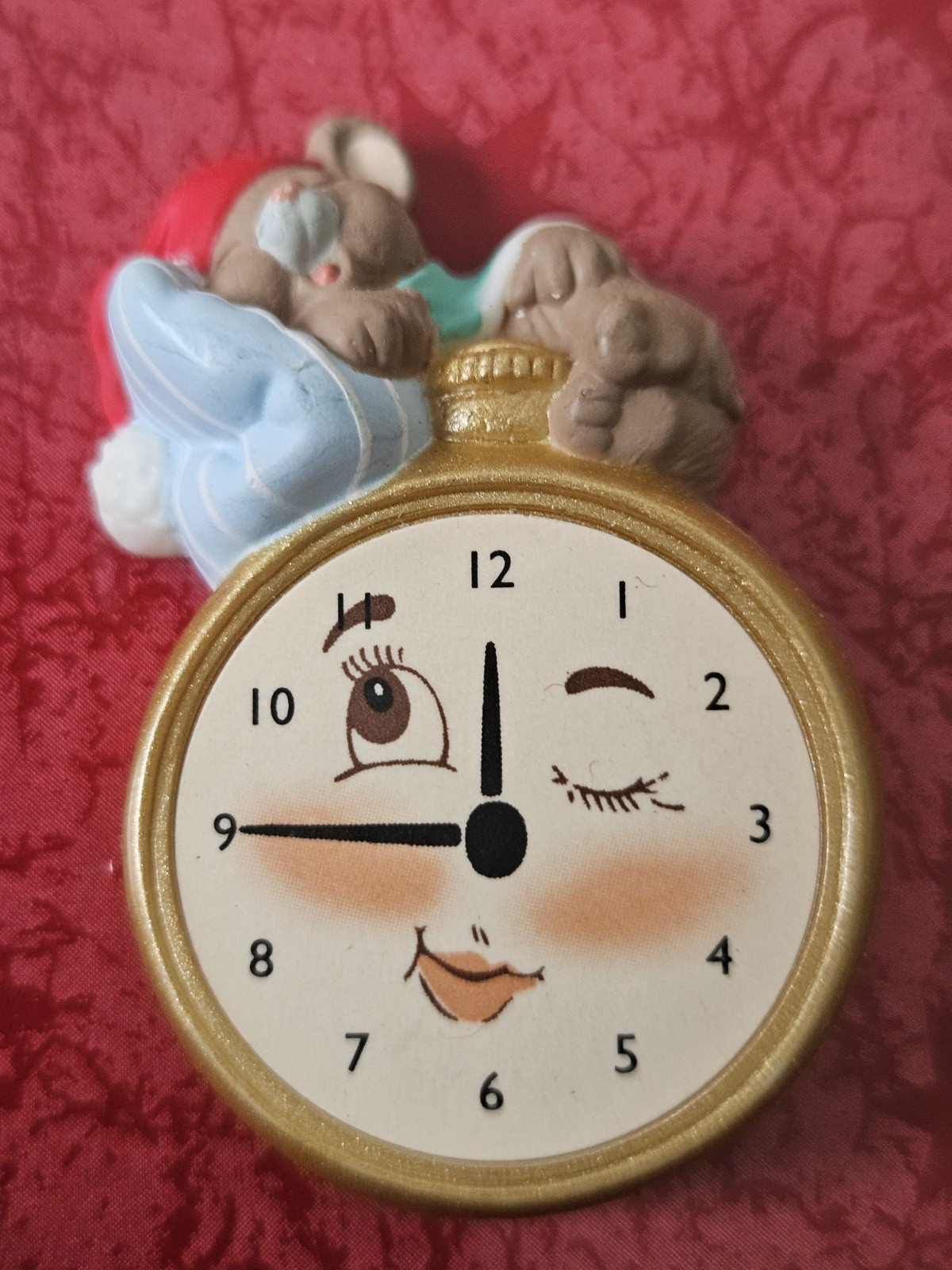 Hallmark Night Watch Lapel Pin- Mouse Watch Clock - Read Description