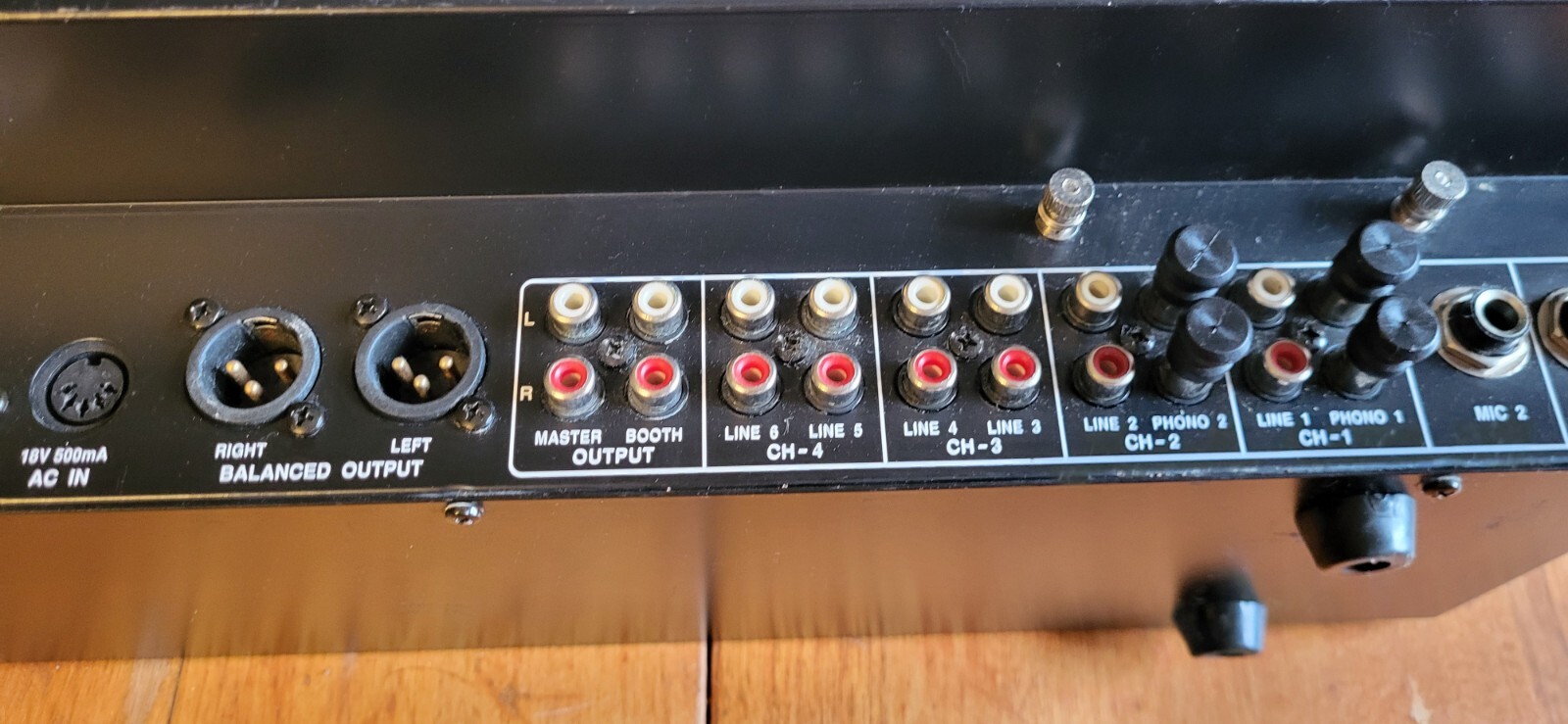American Audio DX 4 Professional Preamp Mixer