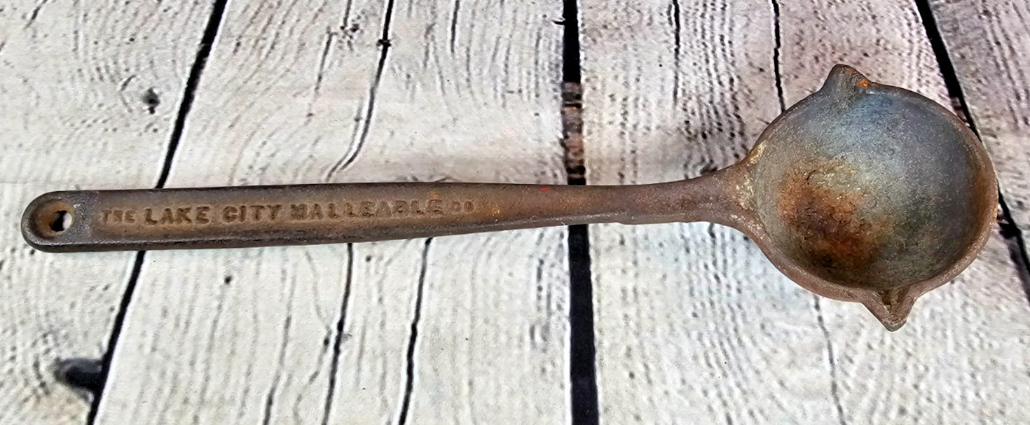 Antique Lake City Malleable Co Cast Iron Lead Melting Ladle No. 8 Cleveland OH