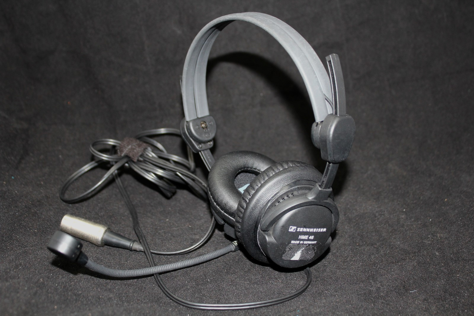 Sennheiser HME 46 Headset Model HME 46-DCN P/N 046-JD - Used Tested Working