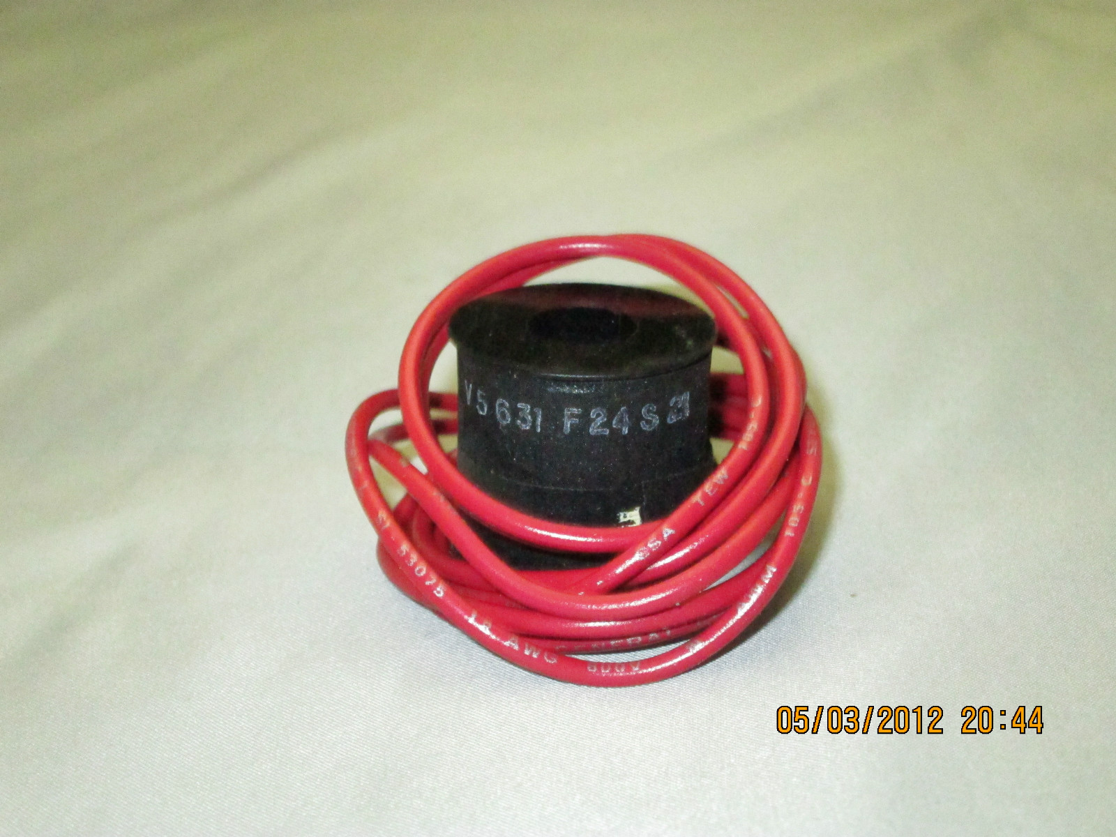 Honeywell Skinner Valve Coil V5-631-F24 new