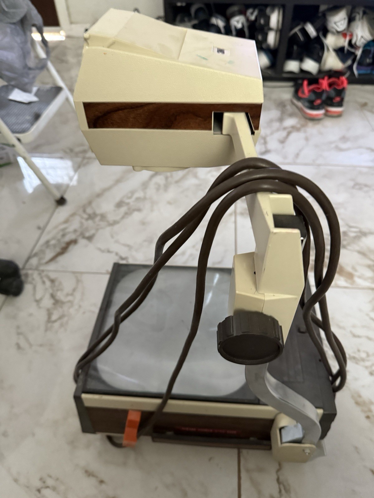 3M Overhead Projector