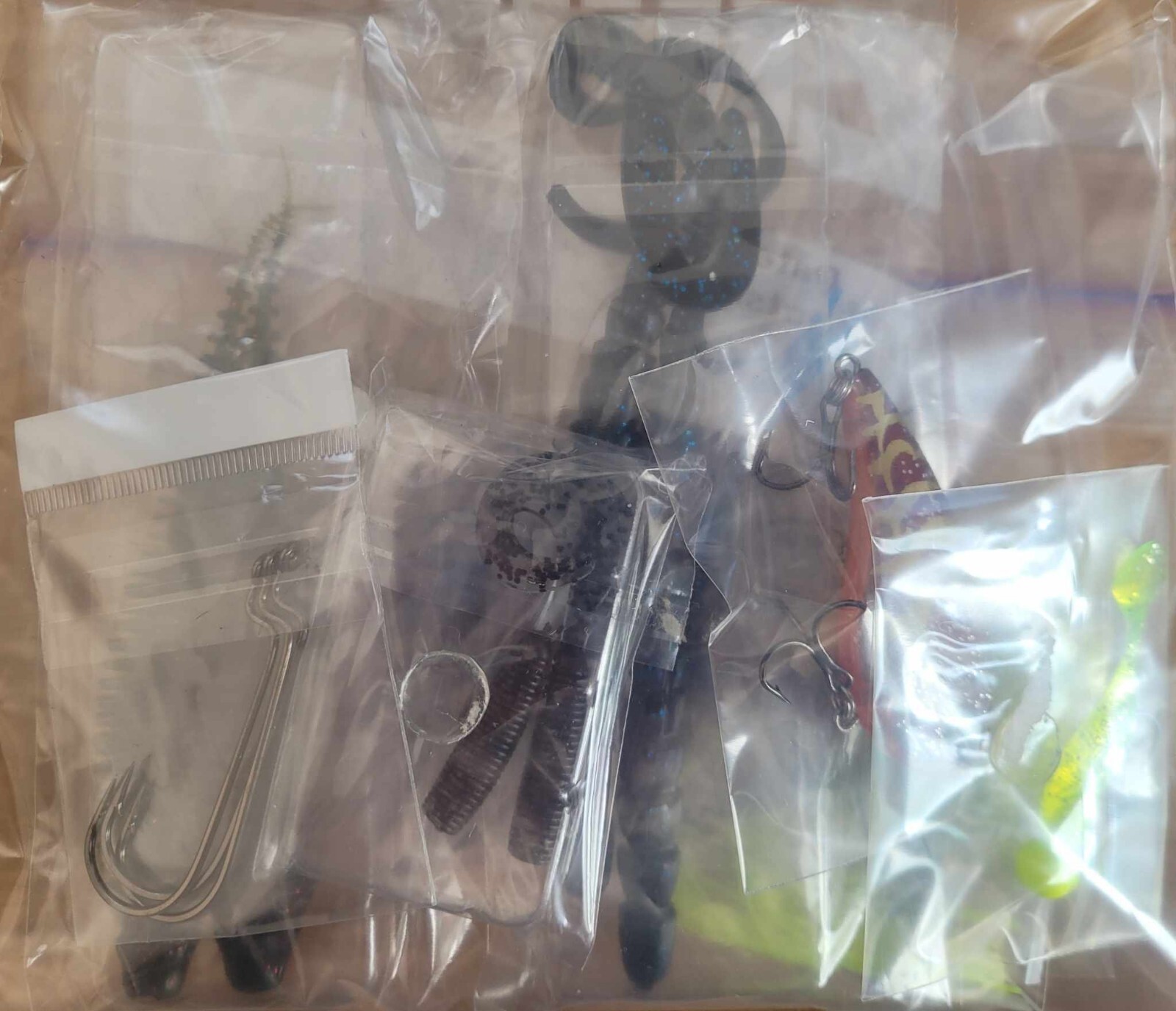 Catch Co Subscription Tackle Box Panfish Bass Lure Fishing Kit Lot 10 FREEUSHIP