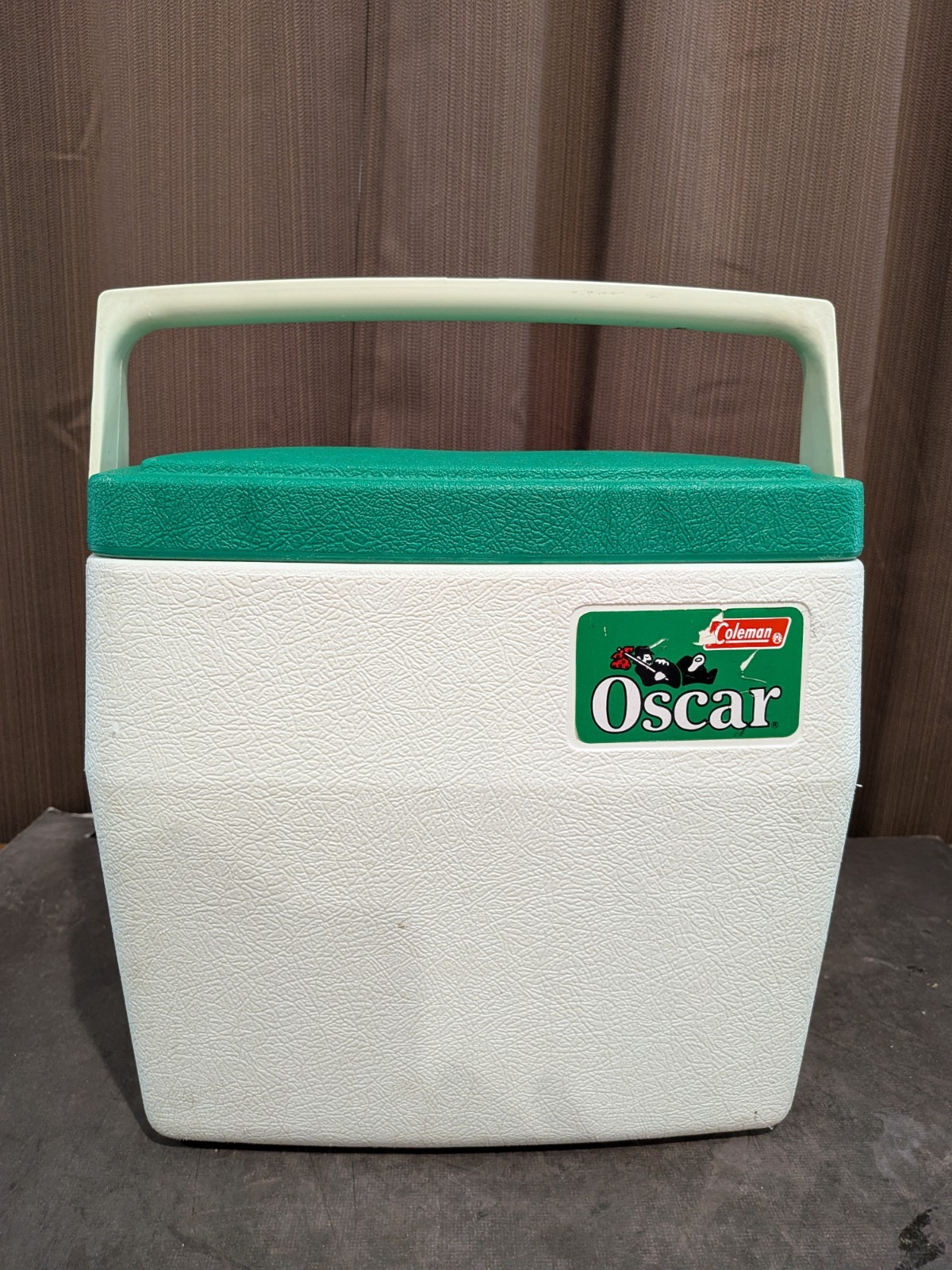 Vintage Coleman Oscar Lunch Box/Cooler-Ice Chest #5274 Green Lid Personal 16 QT