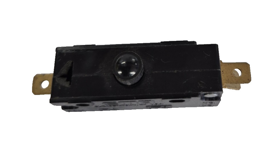 Microswitch EMB 15 amps 125-250 volts COM, NO, NC snap action switch
