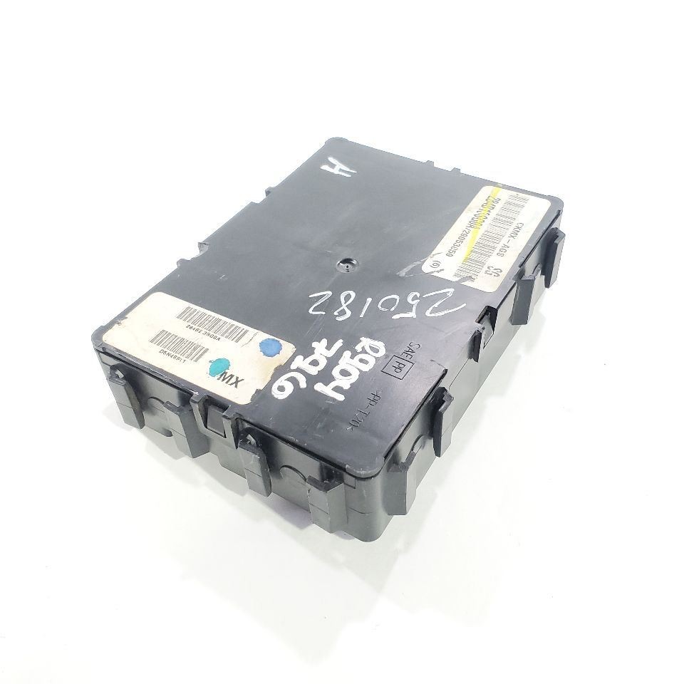 2013 Nissan Sentra OEM Body Control Module BCM 284b13sg0a