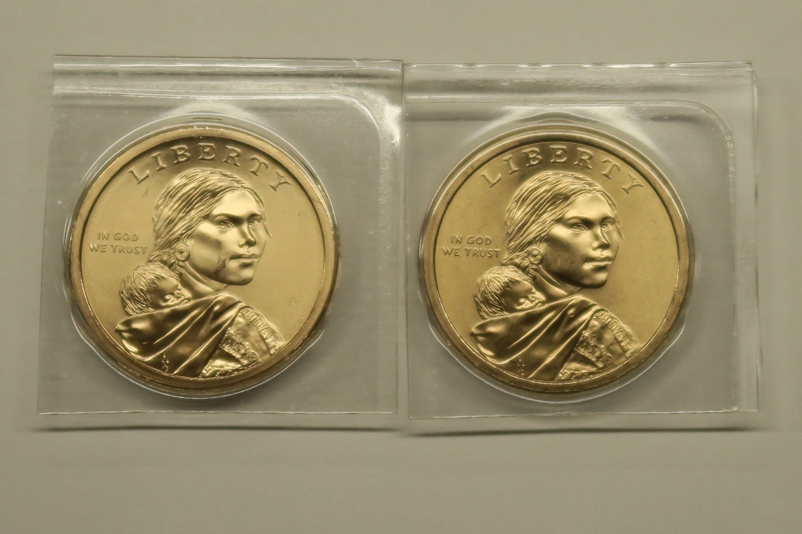 2009 P & D Native American Sacagawea BU Satin Finish Dollars from Mint Set