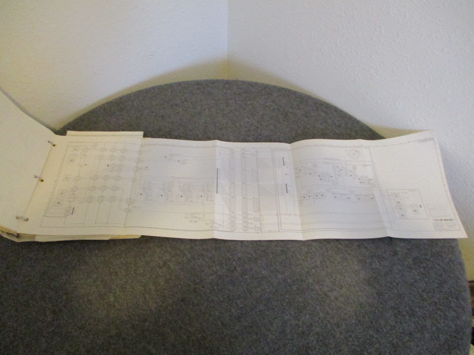 NASA MSFC HUBBLE SPACE TELESCOPE STS31 DEPLOYMENT OPERATIONS GEN REF BINDER