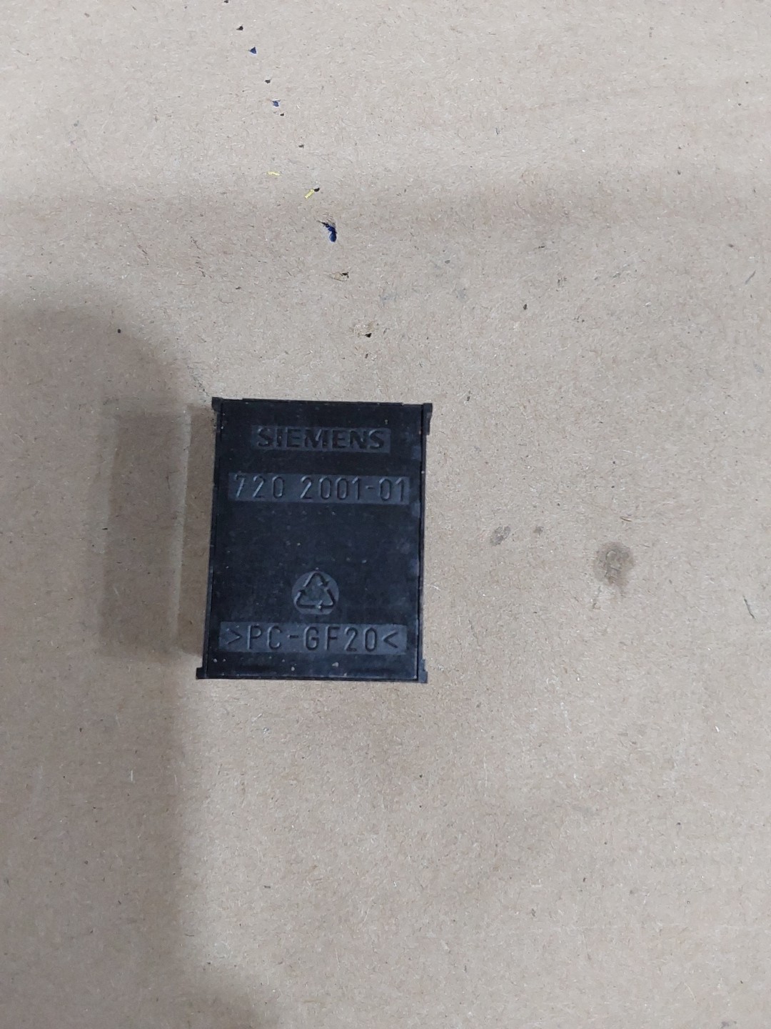 Siemens 720 2001-01 BUS Connector 120V