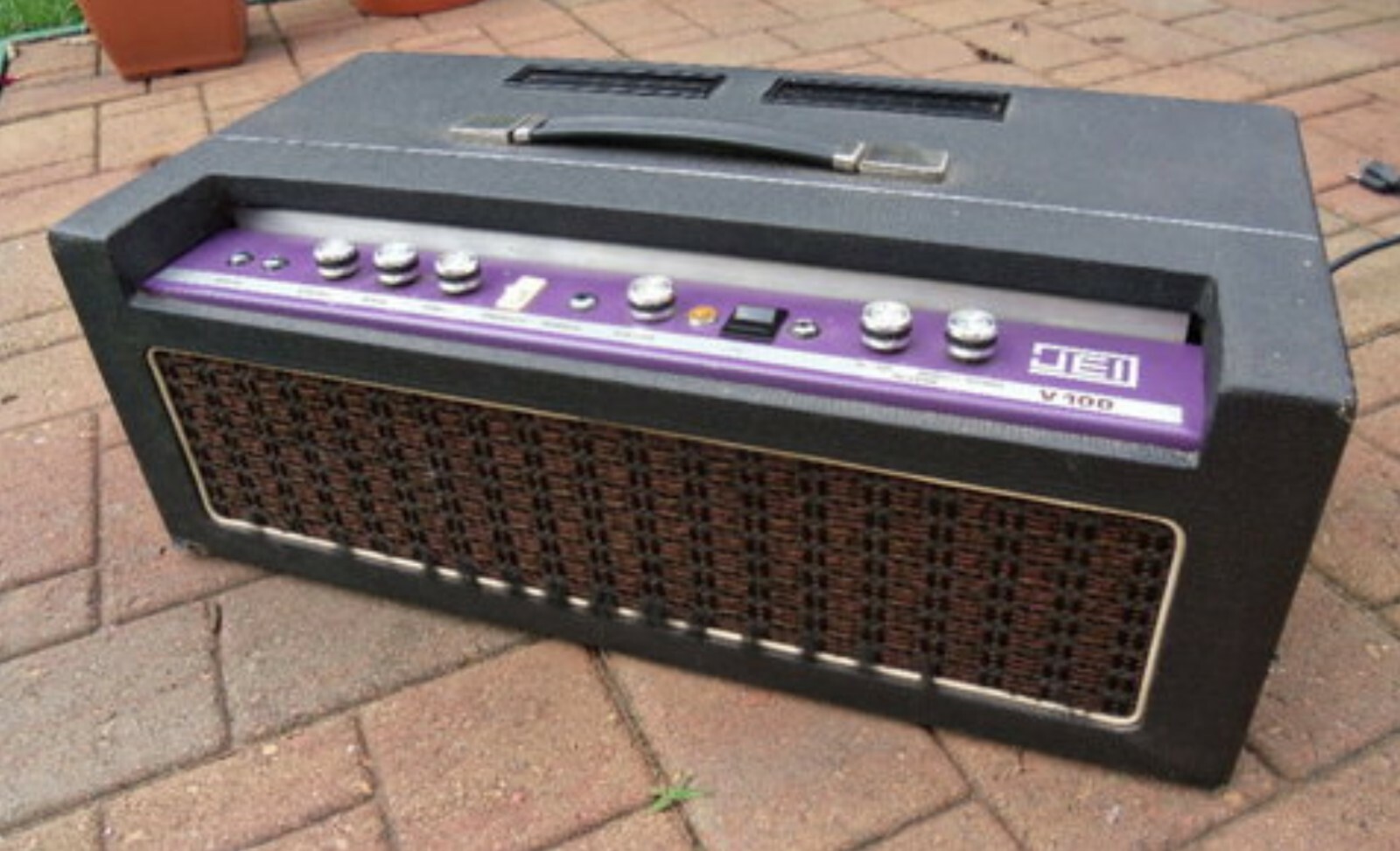ONE OF A KIND 1974 Jennings (Post VOX) JEI V100 Amplifier: SERIAL #1003 