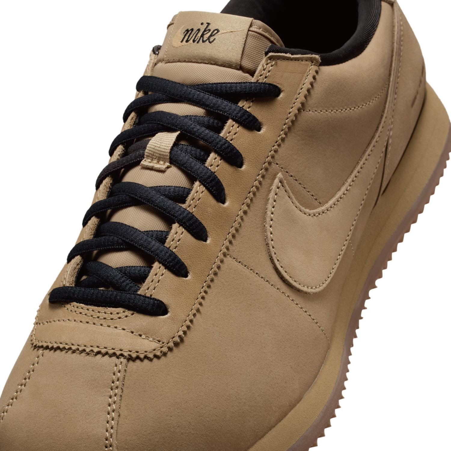 NIKE Cortez Leather SE IM8057-297 Parachute Beige Parachute Beige Off Noir