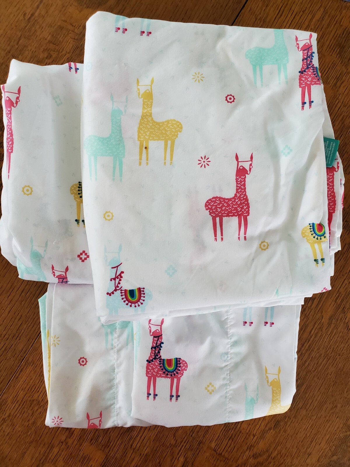 Llama Sheet Set Full Size Flat Fitted 2 Pillowcases White Multicolor 100% Poly