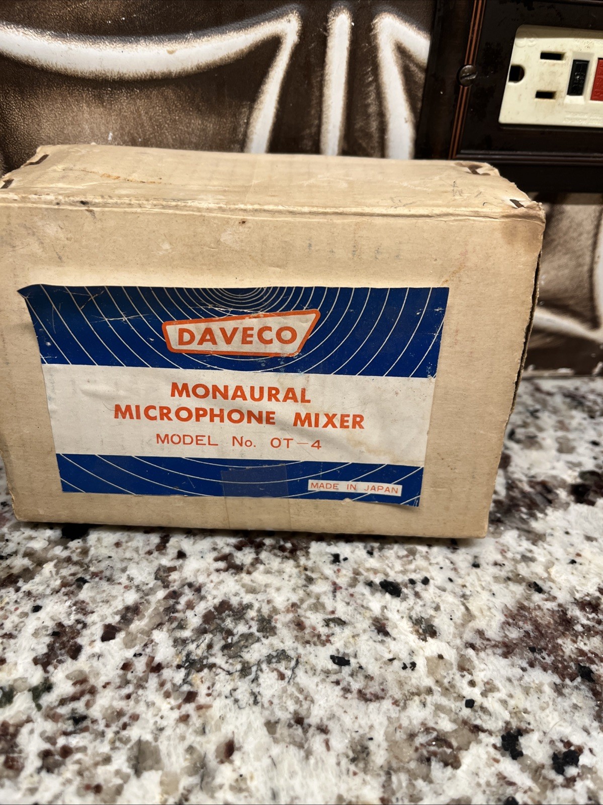 Davco Monaural Microphone Mixer OT-04 - NOS