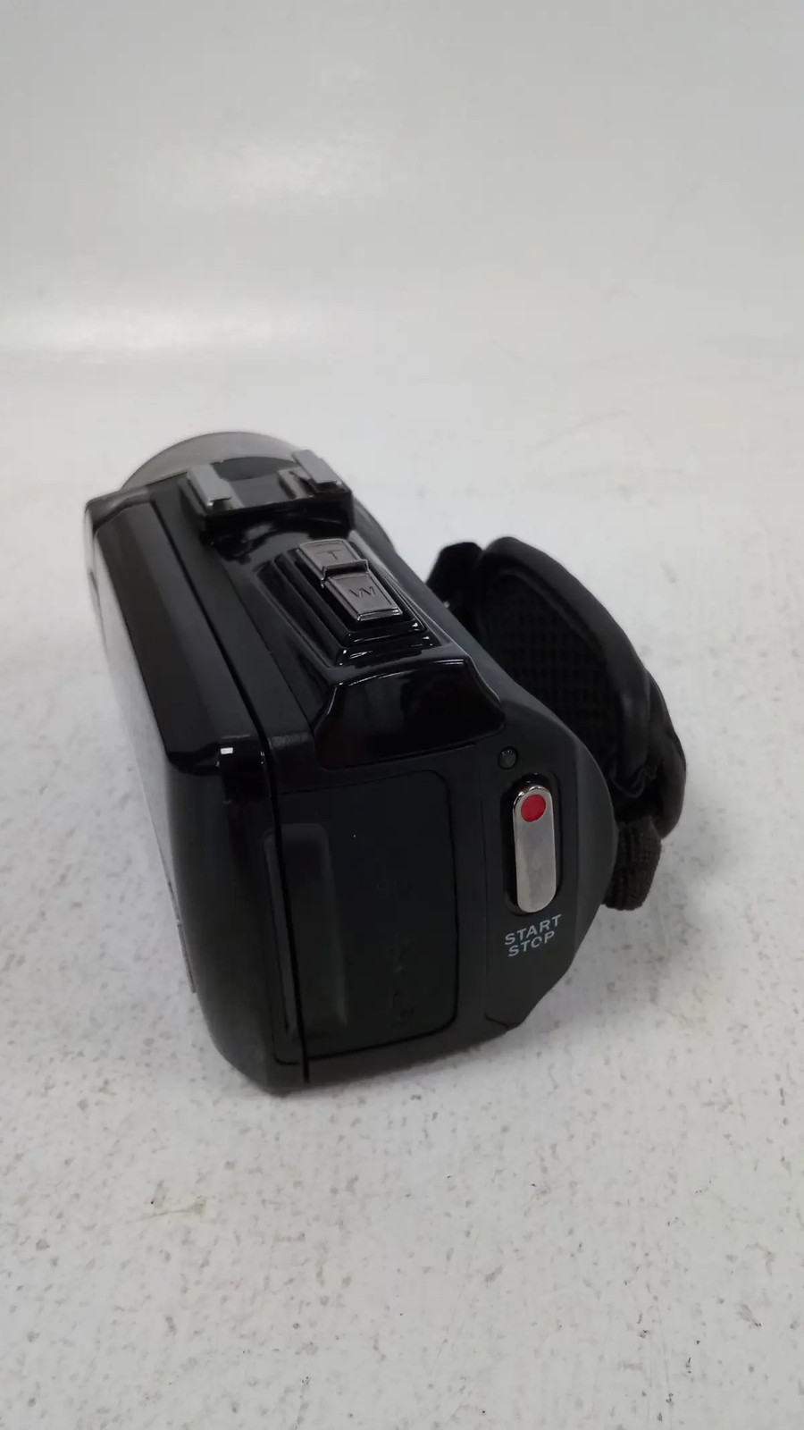 HDV 8162 Camcorder Bundle with Mic Boxed
