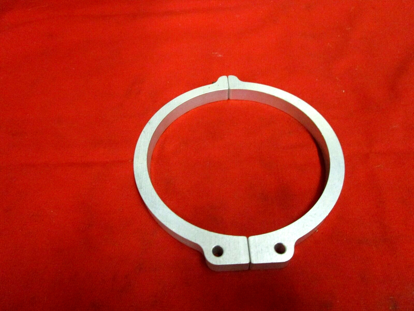 ALUMINUM BILLET BOTTLE MOUNTING BRACKET  5-1/4" DIAMETER BOTTLE, 1/2" Thick