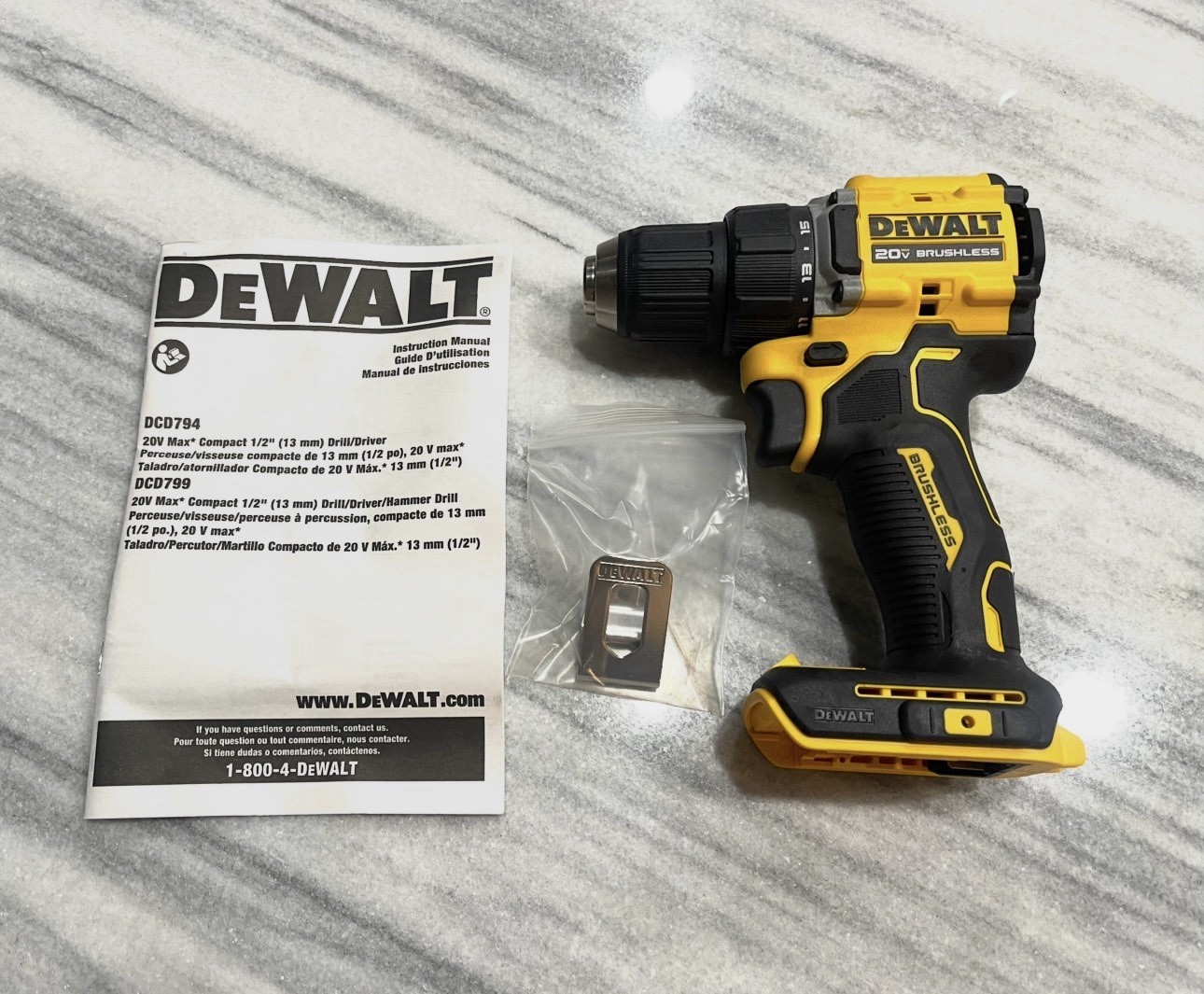 New DEWALT ATOMIC  DCD794B COMPACT SERIES 20V MAX Cordless Drill Brushless