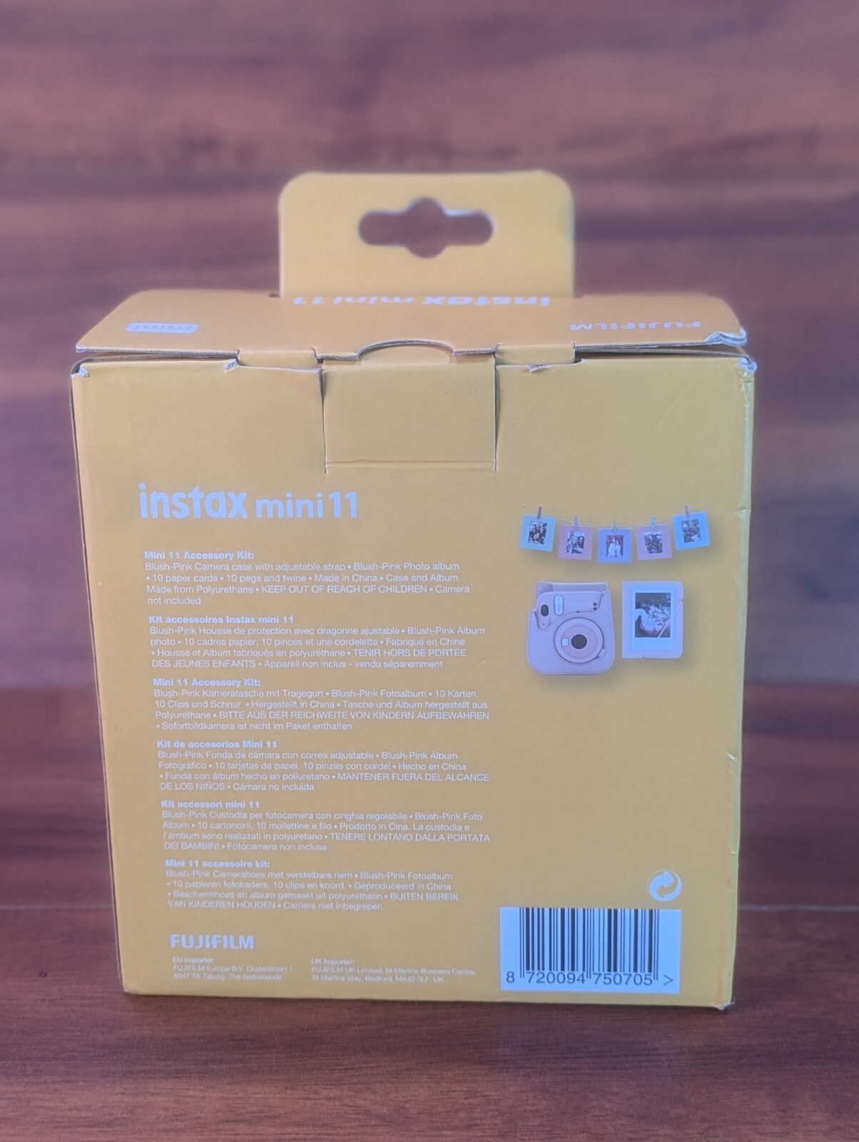 Fujifilm Instax Mini 11 Blush Pink Accessory Kit New In Open Box