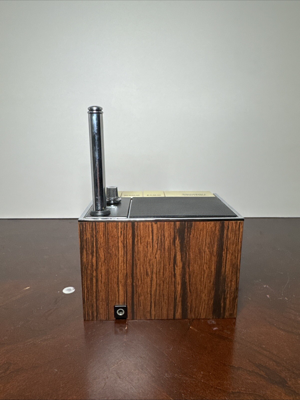 Realistic Timekube 12-159A 9v Antenna