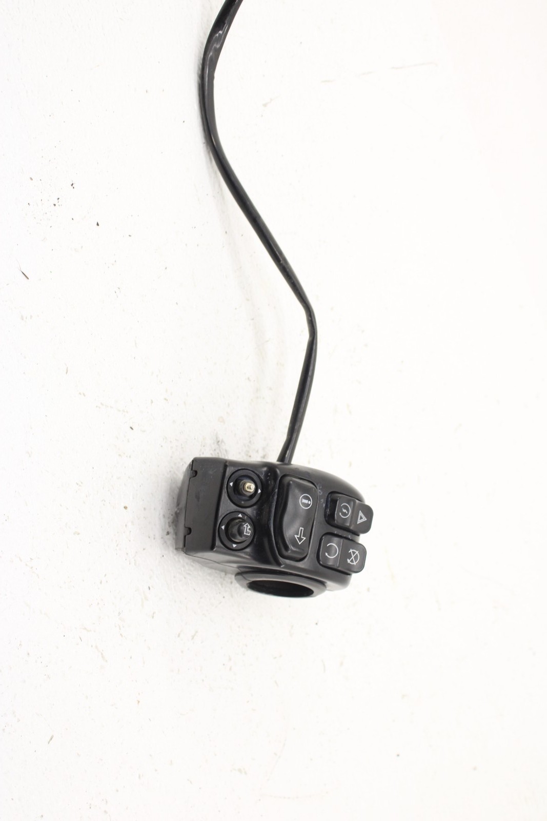 2014-2015 Harley Davidson Electra Ultra Limited Right Control Switch Pack