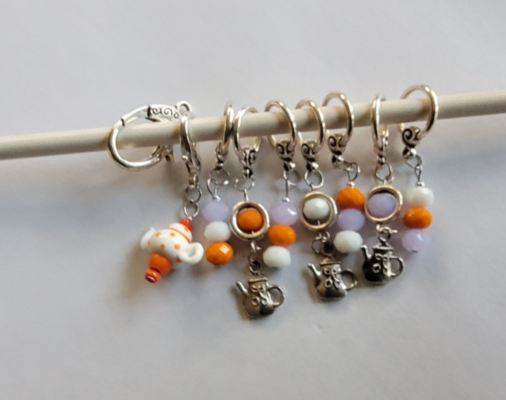 Handmade Knitting Stitch Markers (set of 8) Orange & White teapot Lead w/Markers