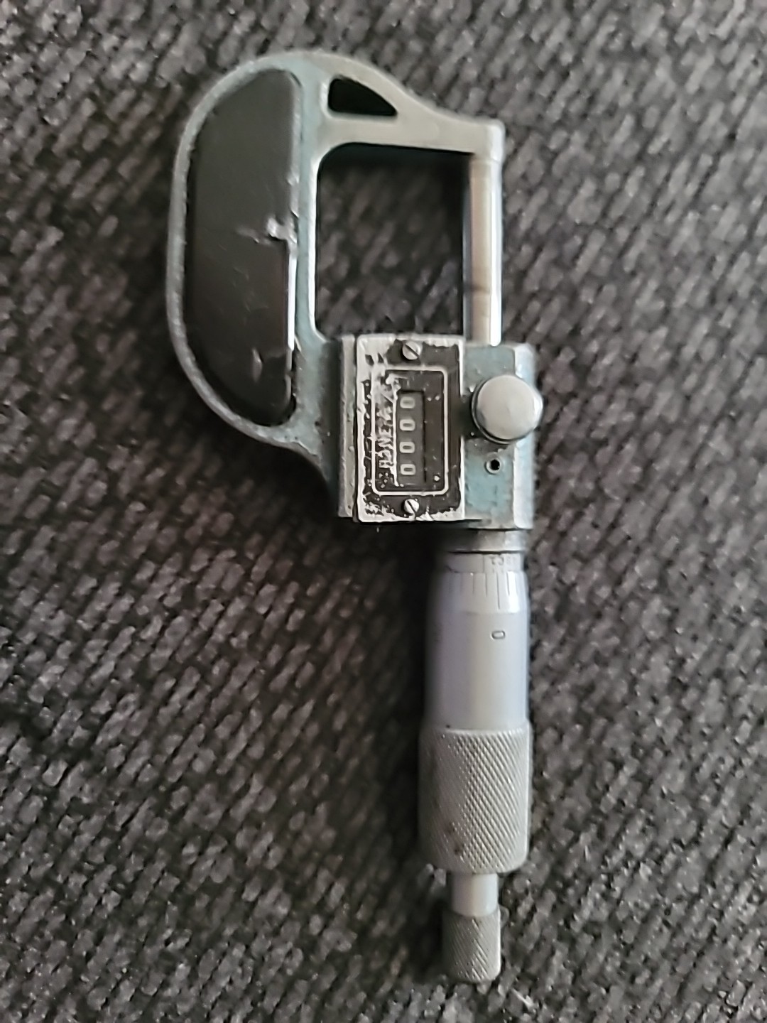 Fowler Digital Rolling Micrometer