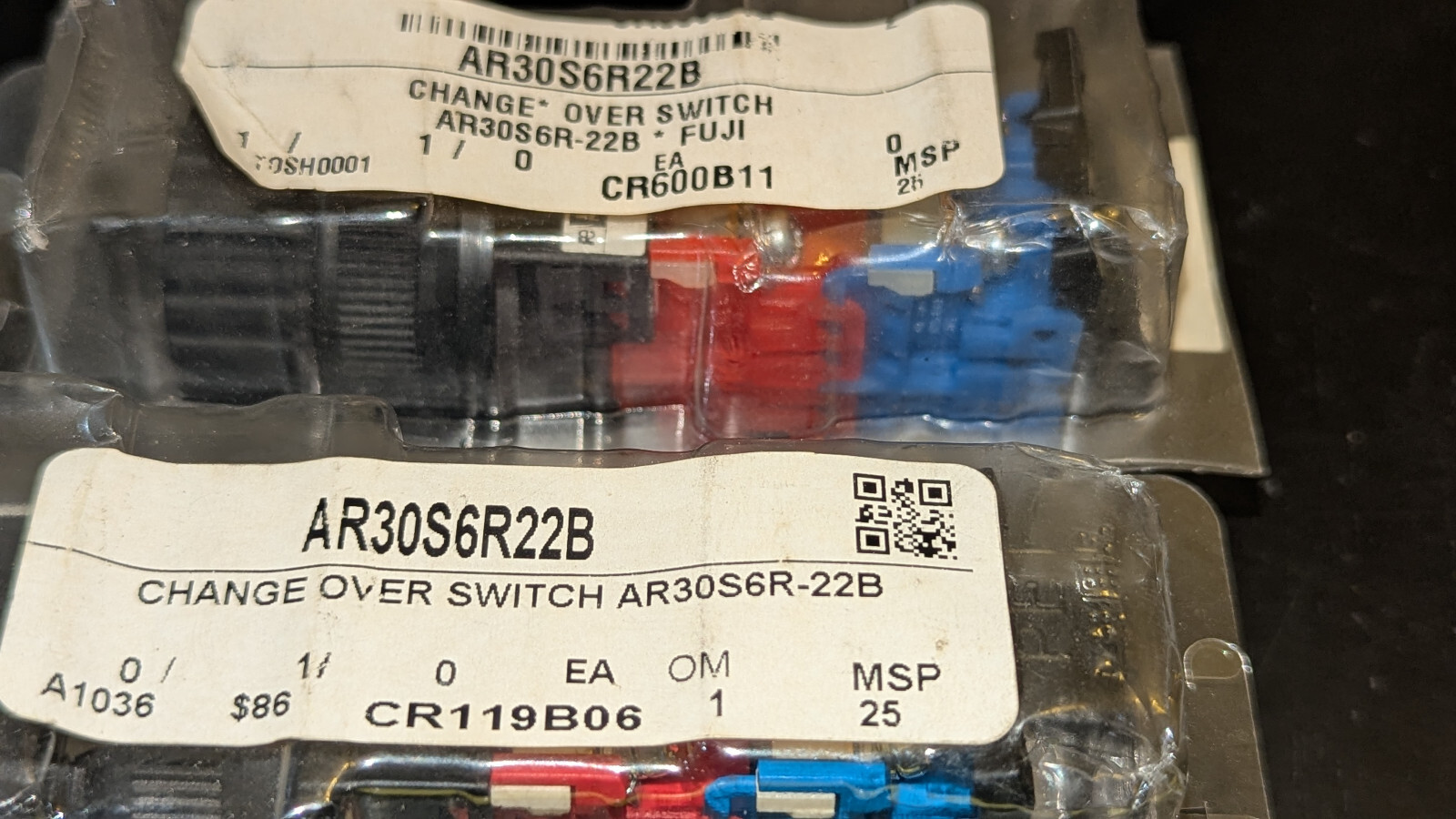 (1) Fuji Pushbutton Switch AR30S6R22B NIB