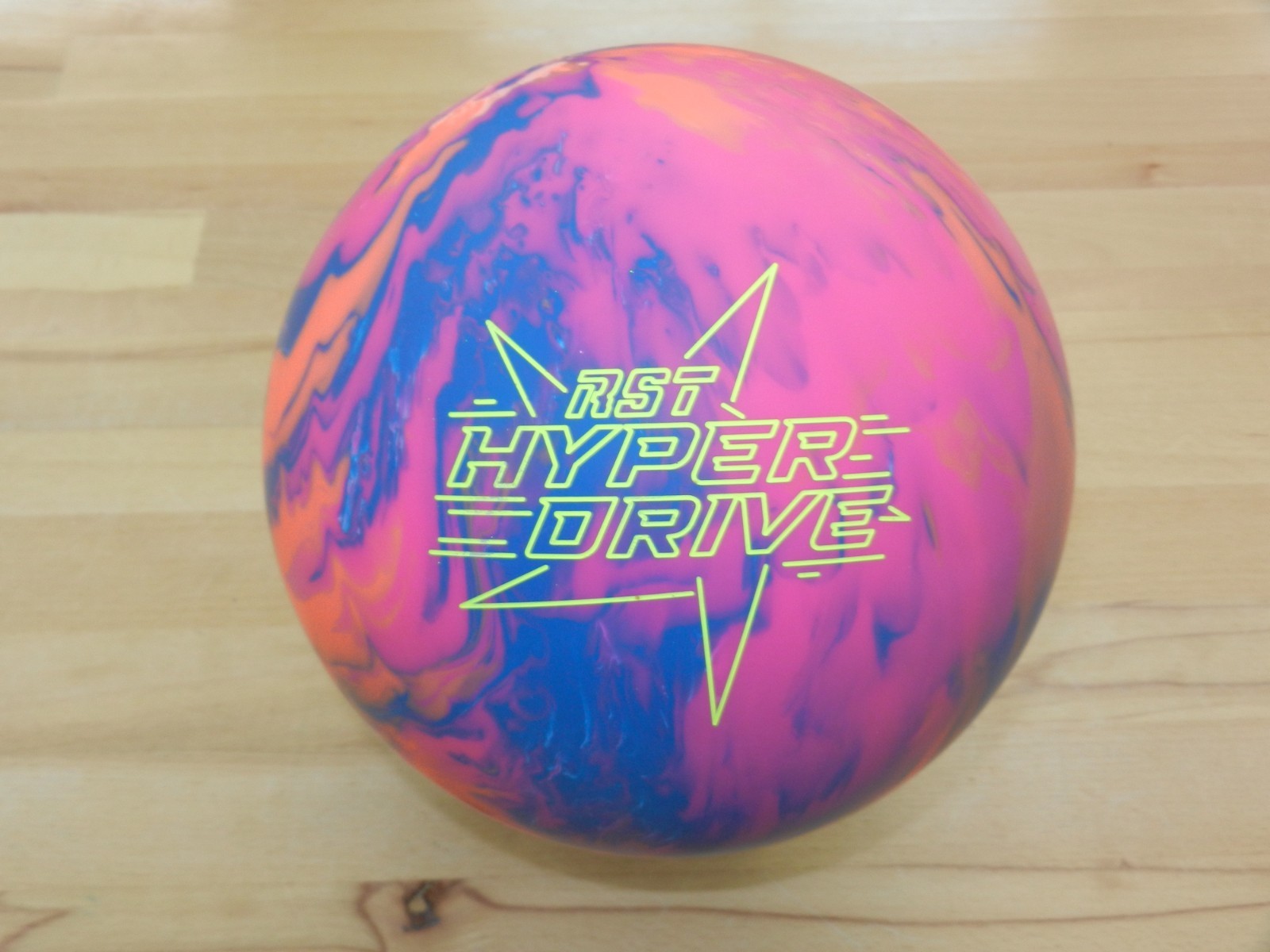 NIB 14# Roto Grip RST Hyperdrive Bowling Ball- 14.3/3.5-4" Pin/2.92oz TW